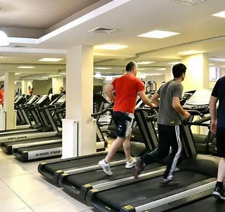 Business Hotel 4*